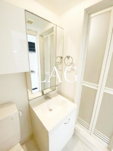 洗面設備　洗面台です。