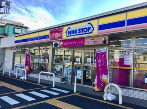 コンビニ　ミニストップ 千葉検見川2丁目店（コンビニ）まで676m