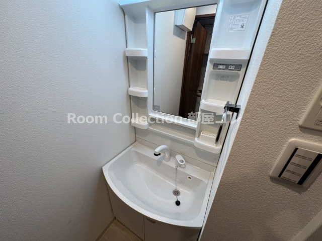 洗面設備　※同物件社写真