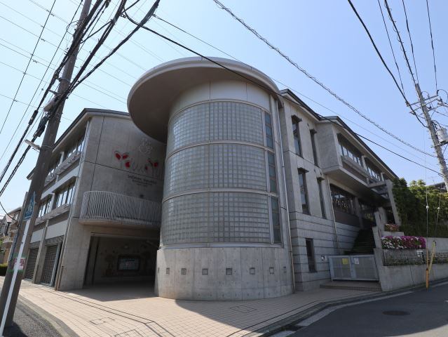 幼稚園・保育園　横浜黎明幼稚園（幼稚園・保育園）まで891m