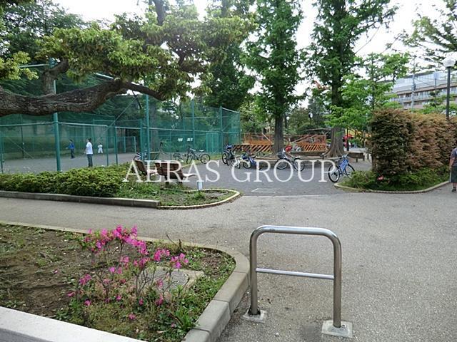 公園　三島公園（公園）まで585m