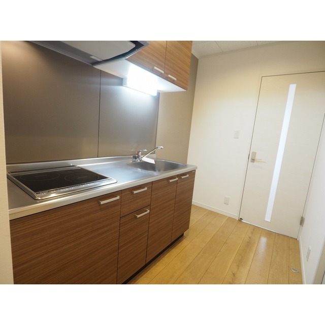 キッチン　※室内写真は全て別号室のものです。