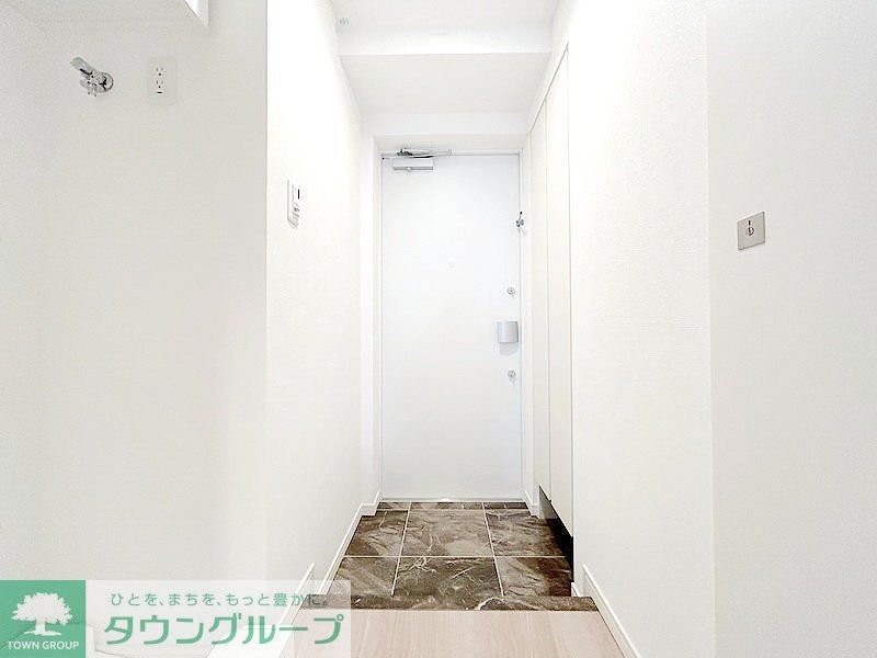 玄関　お部屋探しは株式会社　タウンハウジング　までお気軽にお問合…