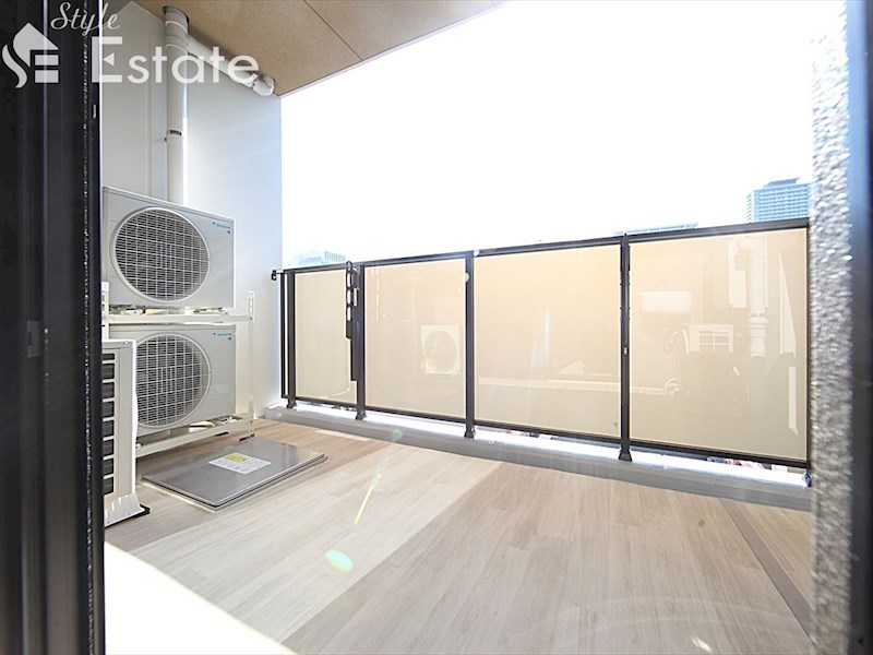 バルコニー　バルコニー