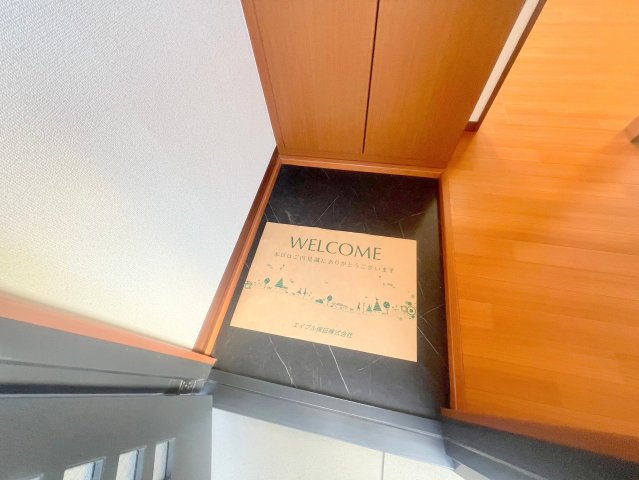 玄関　素敵な玄関は毎朝あなたを元気に送りだしてくれますよ。