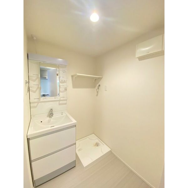 洗面設備　同シリーズの写真です。