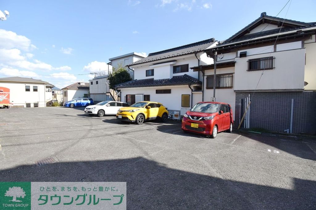 駐車場　駐車場