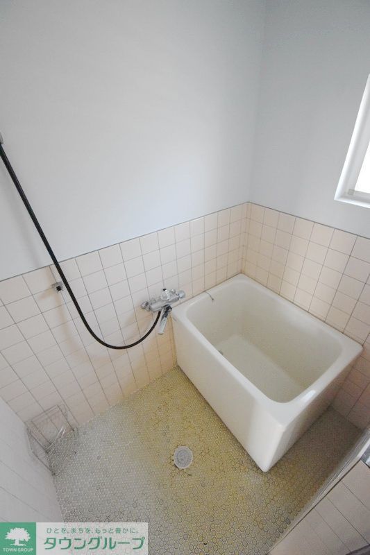 バス・シャワールーム　バス