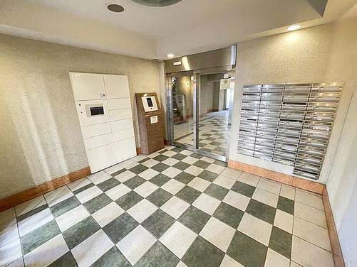 エントランス　★オートロック完備でセキュリティ面◎★