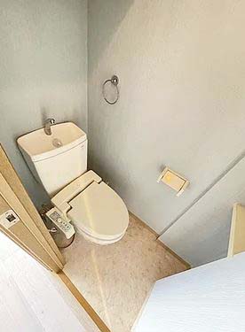 トイレ　★温水洗浄便座★