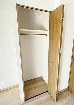 収納　★ハンガーラック付き、上部収納も有り★