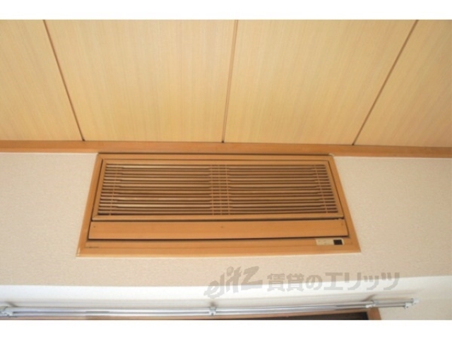 その他　和室エアコン