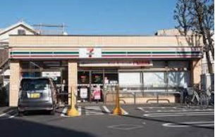 コンビニ　セブンイレブン 北区赤羽北3丁目店（コンビニ）まで350m