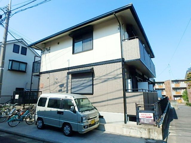 建物外観　最寄りは人気の高円寺駅です！
