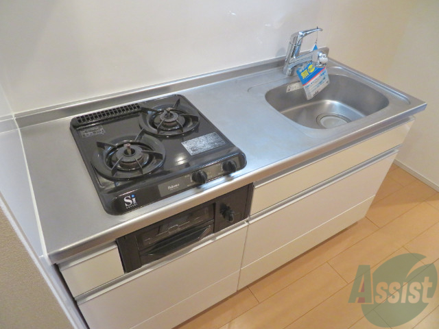 キッチン　システムキッチンなので、すぐお料理出来ちゃいます。