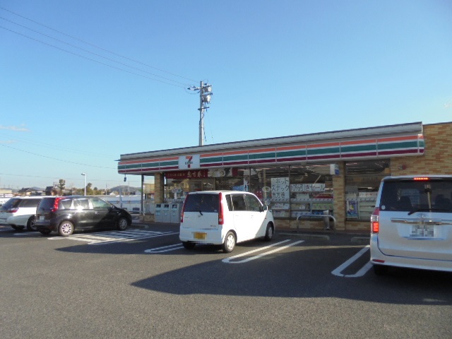 コンビニ　セブンイレブン　福山駅家町江良店（コンビニ）まで625m