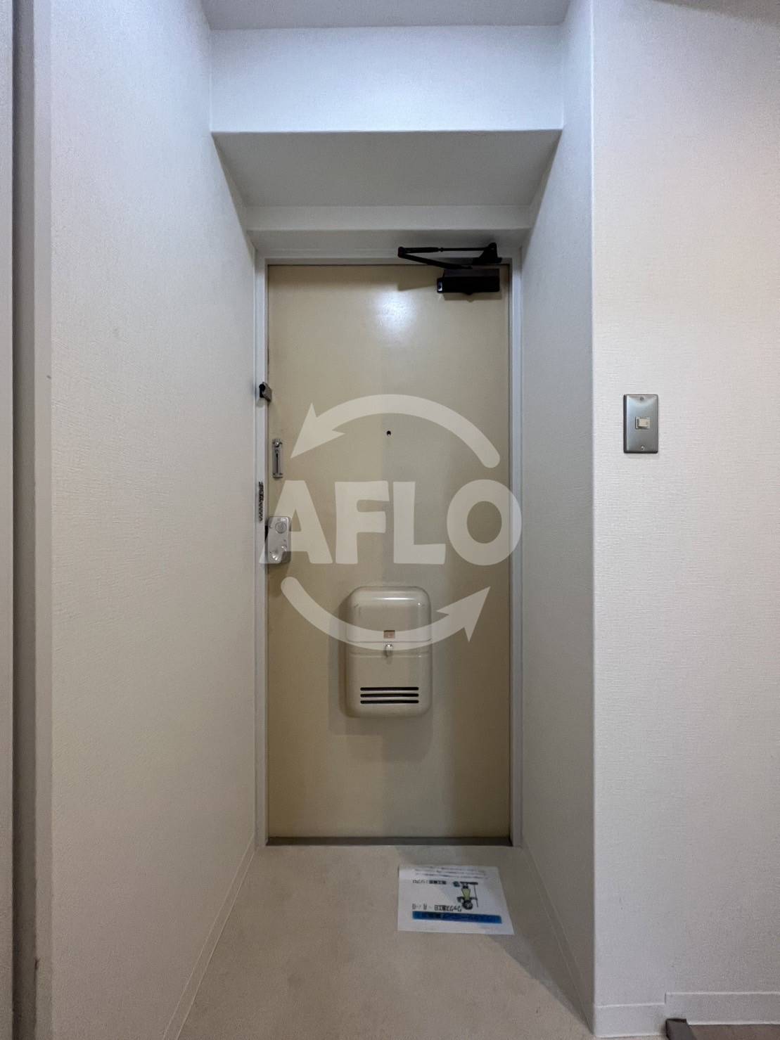 玄関　グレース大阪港　玄関