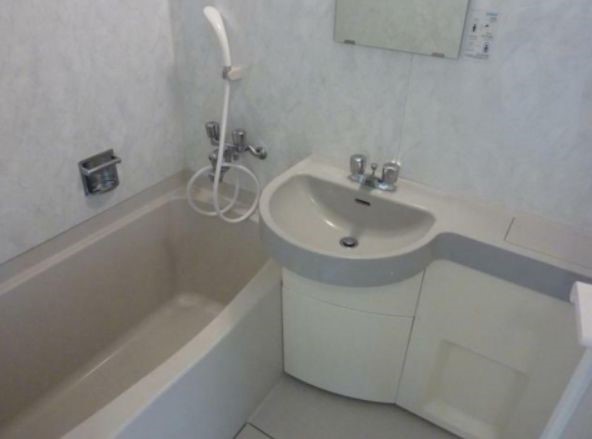 バス・シャワールーム　バストイレ別★（同一仕様写真）