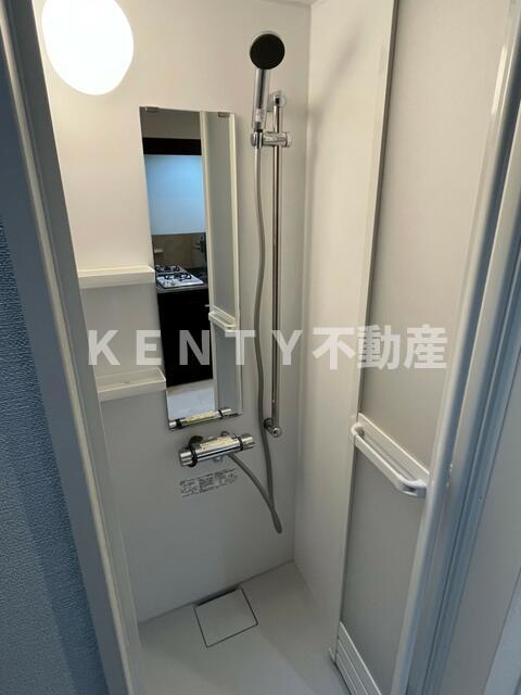 バス・シャワールーム　シンプルで使いやすいシャワールームです