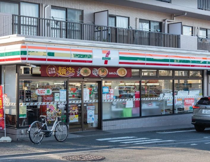 コンビニ　セブンイレブン杉並下高井戸5丁目店（コンビニ）まで342m
