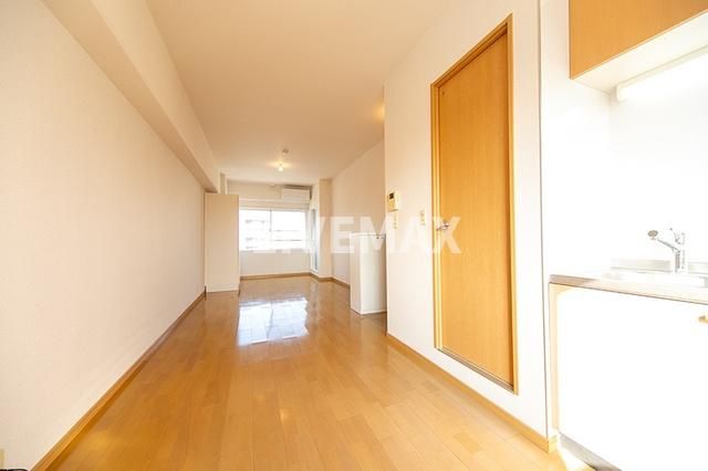 居室・リビング　別号室参考写真