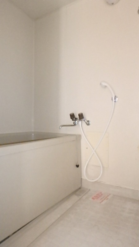 バス・シャワールーム　図面と現状に相違がある場合には現状を優先