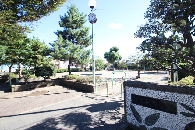 公園　まとば新町公園（公園）まで150m