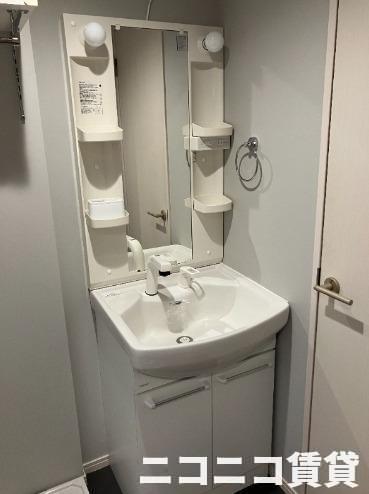 洗面設備　嬉しい独立洗面台　※モデルルーム