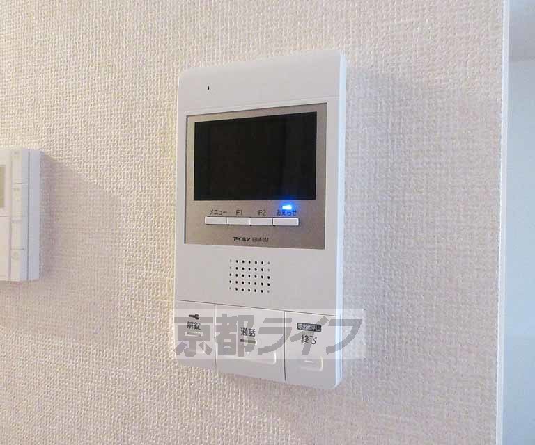 セキュリティ　カラーモニター！