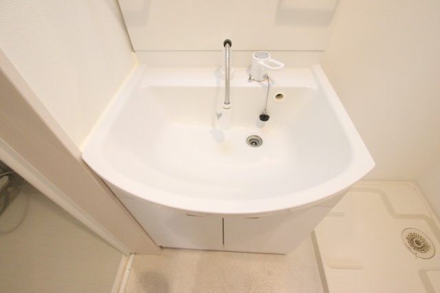 洗面設備　※別室の参考写真の為、現況優先です。