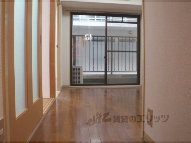 居室・リビング　居室