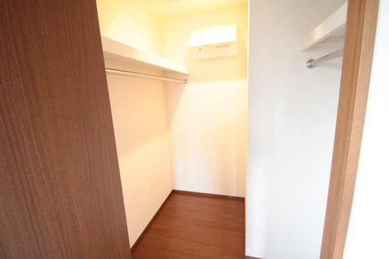 収納　※別部屋の写真です