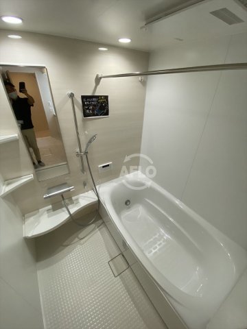 バス・シャワールーム　大山蓮華　浴室