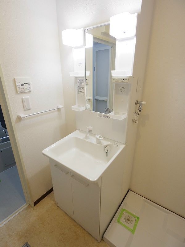 洗面設備　※同仕様写真※