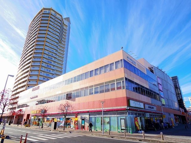 ショッピングセンター　cocone kamifukuoka（ショッピングセンター）まで763m