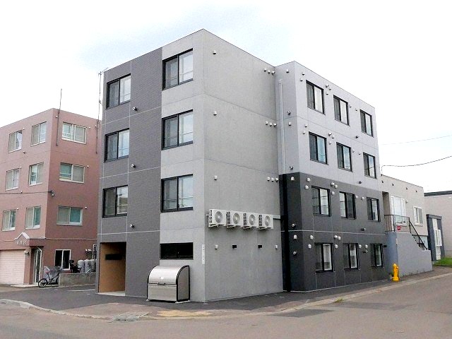 建物外観　☆南郷18丁目駅徒歩11分☆