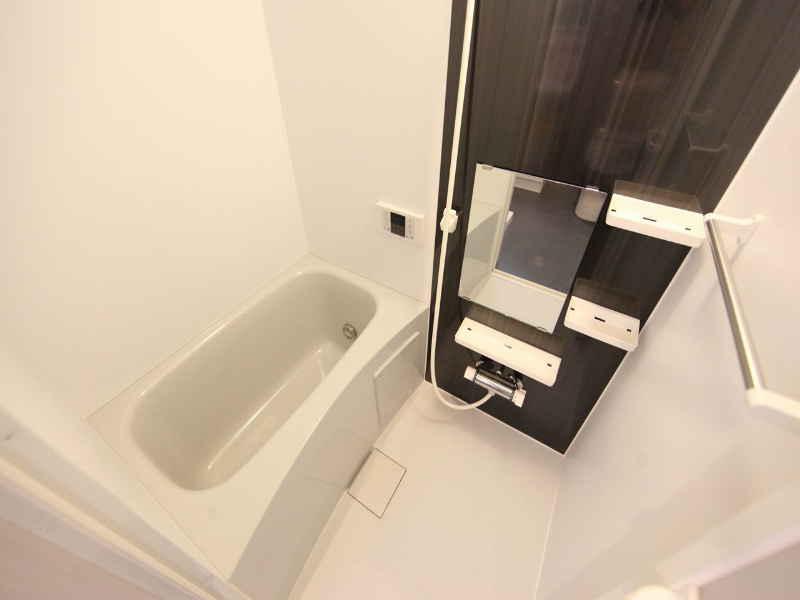 バス・シャワールーム　追い焚き・オートバス機能付お風呂