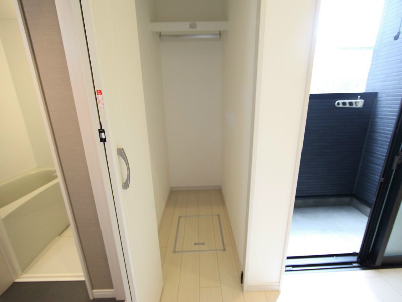 収納　クローゼット（収納充実してます）