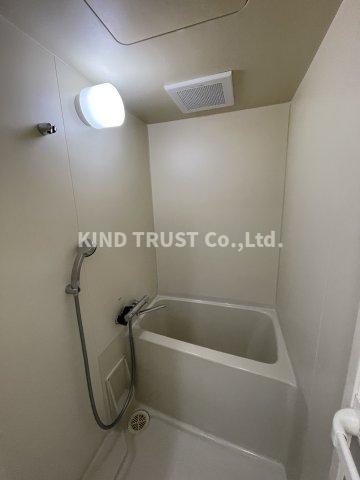 バス・シャワールーム　日々の疲れを癒すお風呂付です