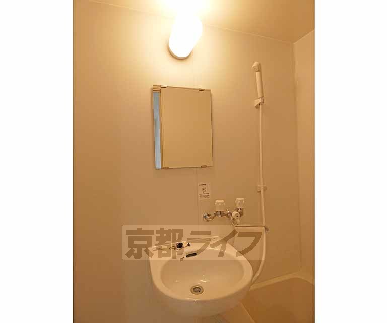 洗面設備　洗面器です。