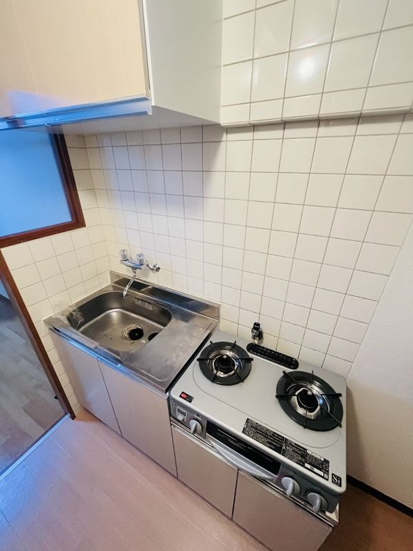 キッチン　※別タイプの参考画像になります。