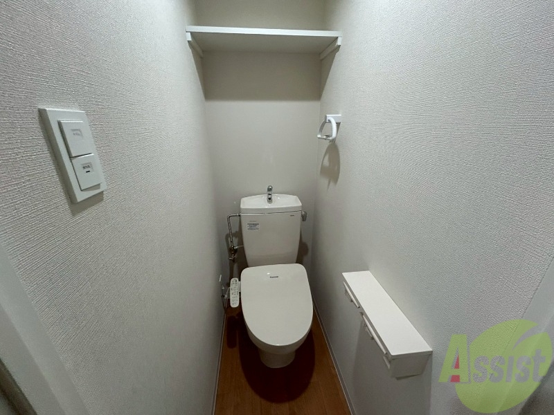 トイレ　こちらはトイレです。清潔感があり、安心して使用できます。