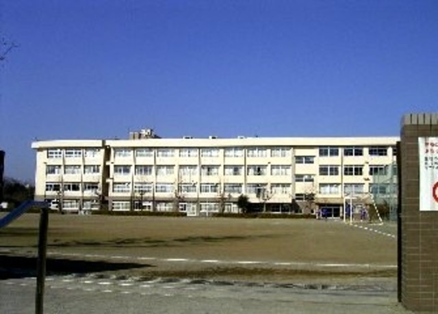 小学校　多摩市立東落合小学校（小学校）まで551m