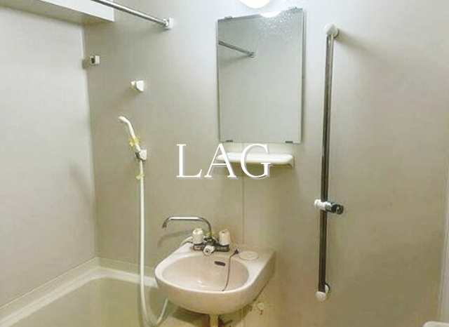 バス・シャワールーム　お風呂です。