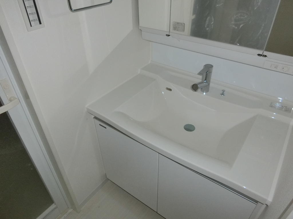 洗面設備　※同じタイプの別のお部屋です、現況を優先させていただきます。