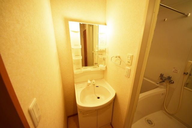 洗面設備　独立洗面台