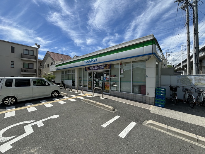 コンビニ　ファミリーマート西宮上大市店（コンビニ）まで280m