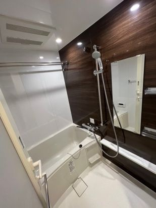 バス・シャワールーム　※他号室参考画像