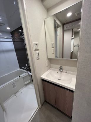 洗面設備　※他号室参考画像