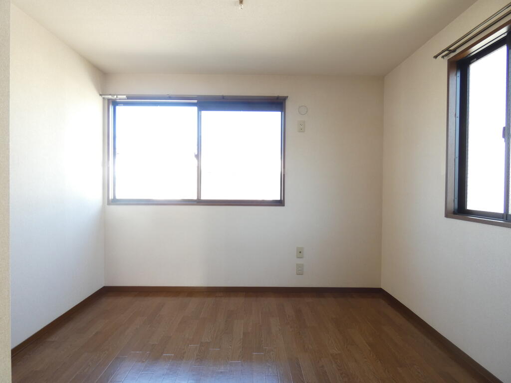 居室・リビング　北側洋室5帖